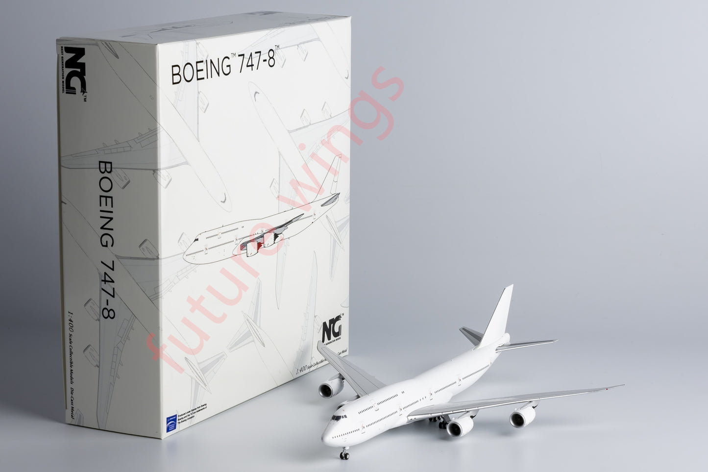 1:400 NG Models NG78007 Boeing B747-8 Blank Aircraft Model+Free Tractor