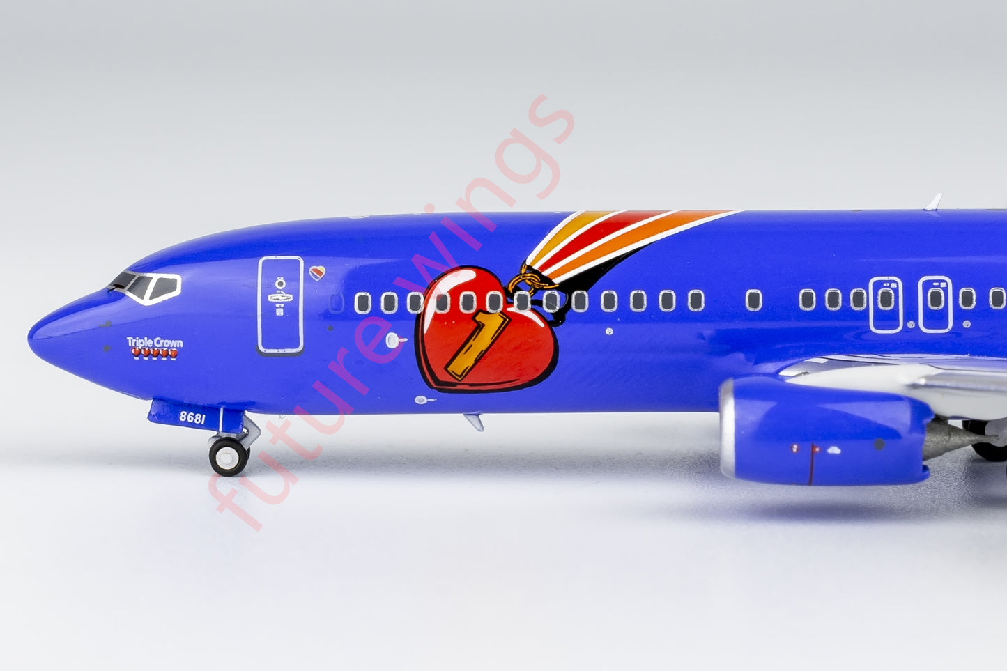 1:400 NG Models NG58238 SouthWest B737-800/w N8681M Aircraft Model+Free Tractor