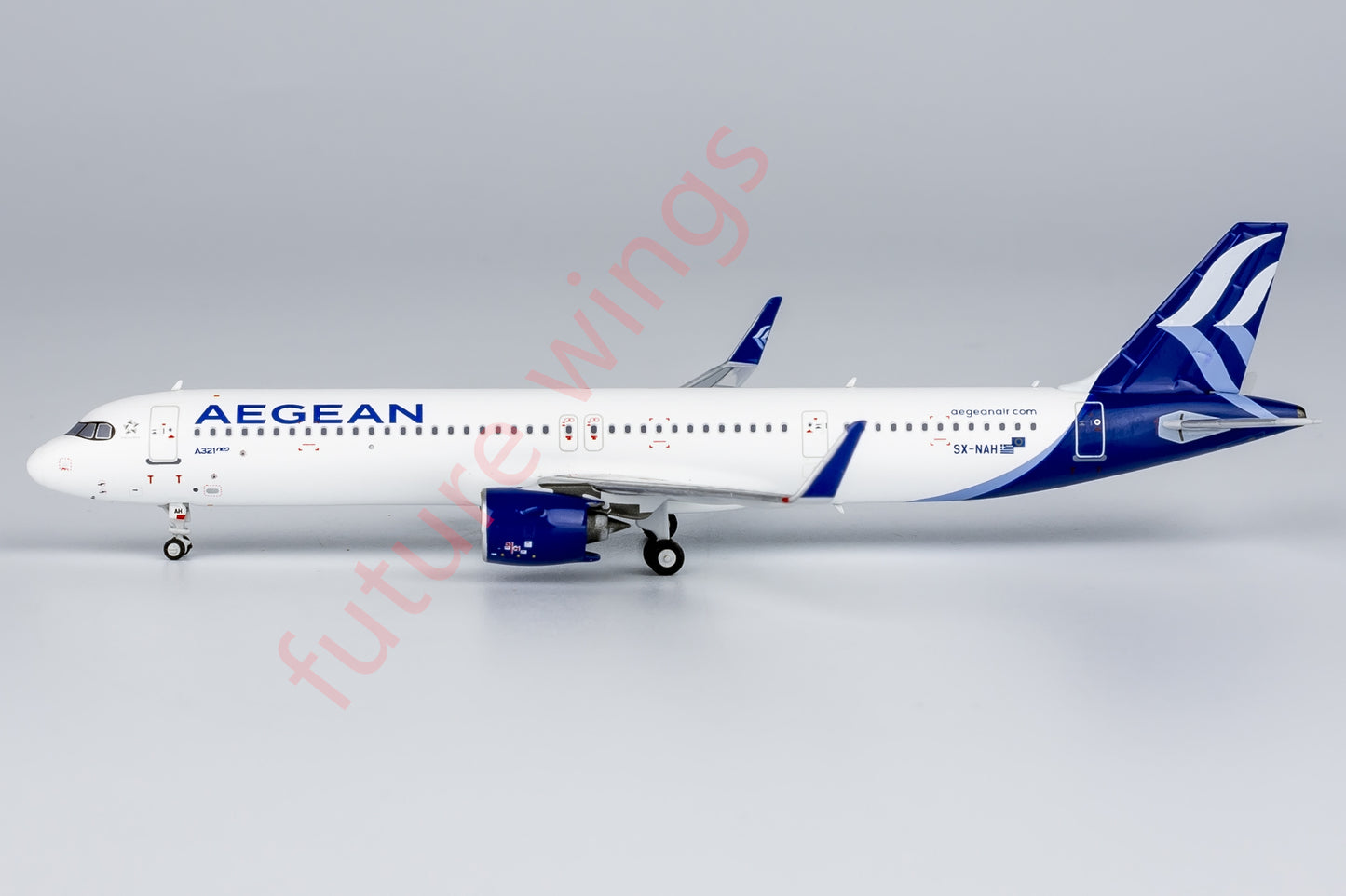 1:400 NG Models NG58238 AEGEAN Air A321NEO SX-NAH Aircraft Model+Free Tractor