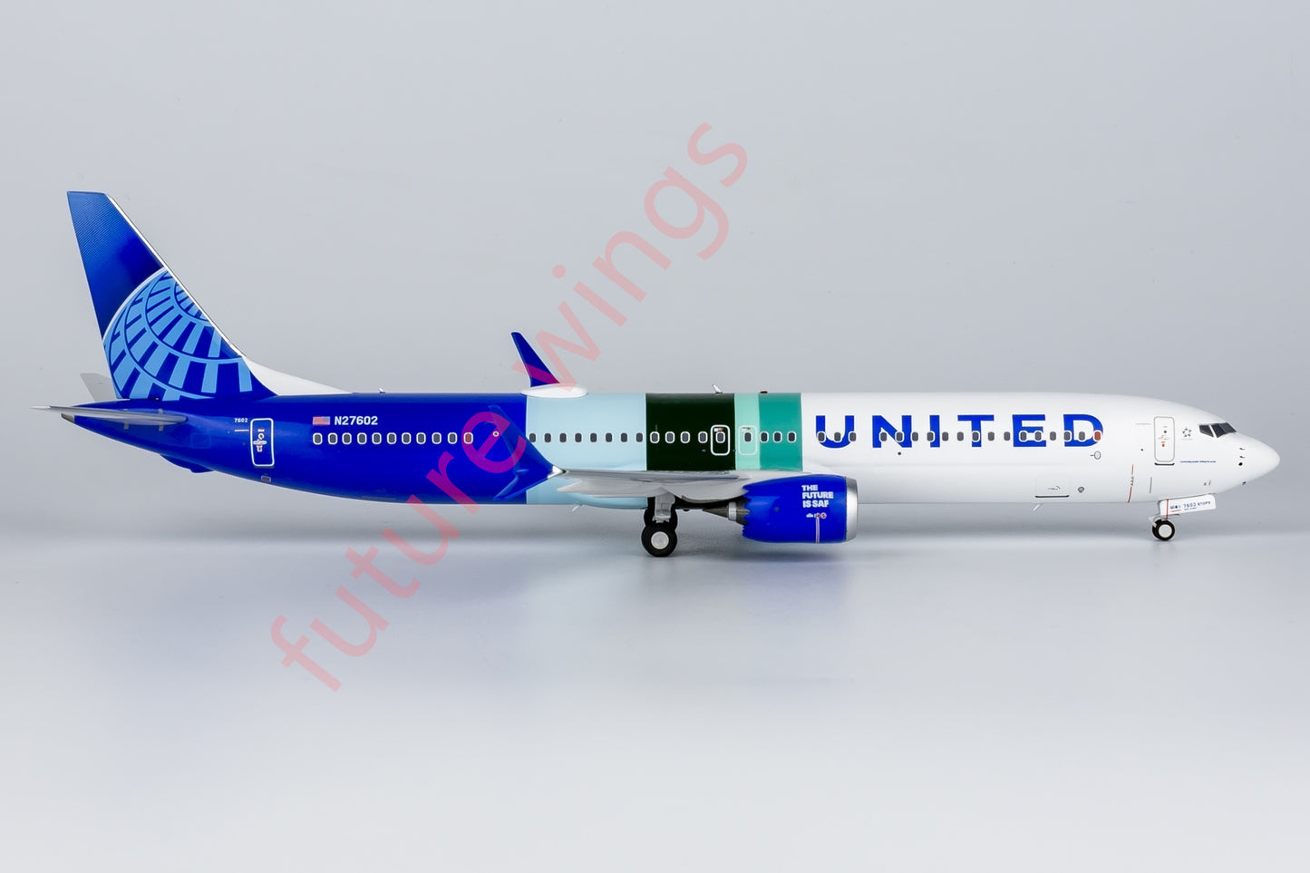 1:200 NG Models NG95002 United Airlines B737 MAX10 N27602 Aircraft Model With Stand