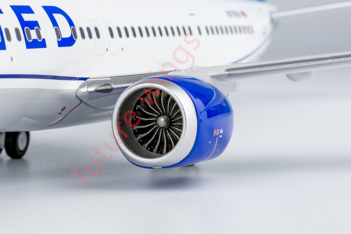 1:200 NG Models NG94001 United Airlines B737 MAX9 N37555 Aircraft Model With Stand