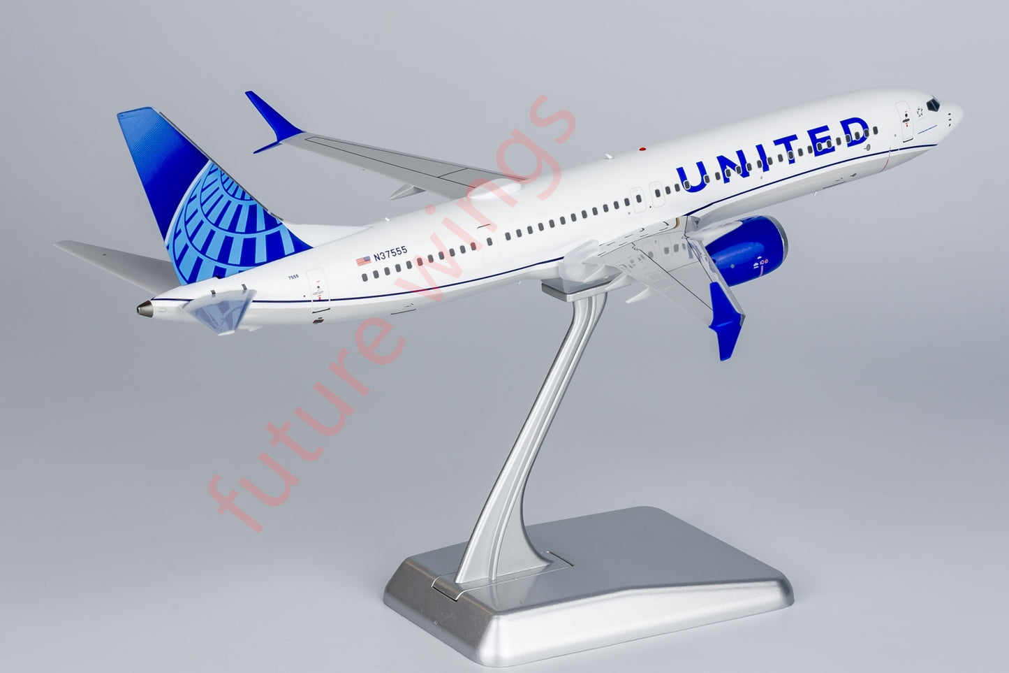 1:200 NG Models NG94001 United Airlines B737 MAX9 N37555 Aircraft Model With Stand