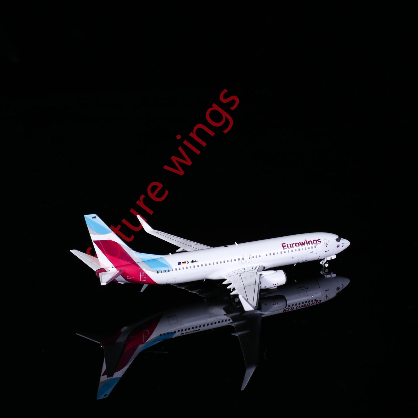 1:400 AeroPolaris HA7380002 Eurowings Boeing 737-800 D-ABMQ Aircraft Model+Free Tractor