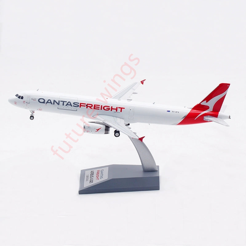 1:200 InFlight200 Qantas Freight Airbus A321 VH-XF4 Aircraft Model With Stand