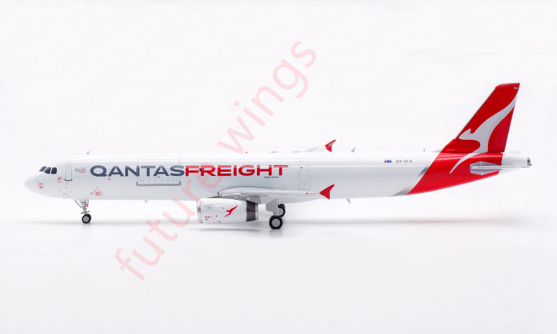 1:200 InFlight200 Qantas Freight Airbus A321 VH-XF4 Aircraft Model With Stand