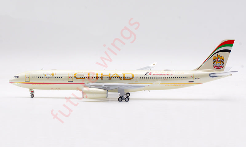 1:200 InFlight200 Etihad Airways A330-300 A6-AFC F1 Aircraft Model With Stand