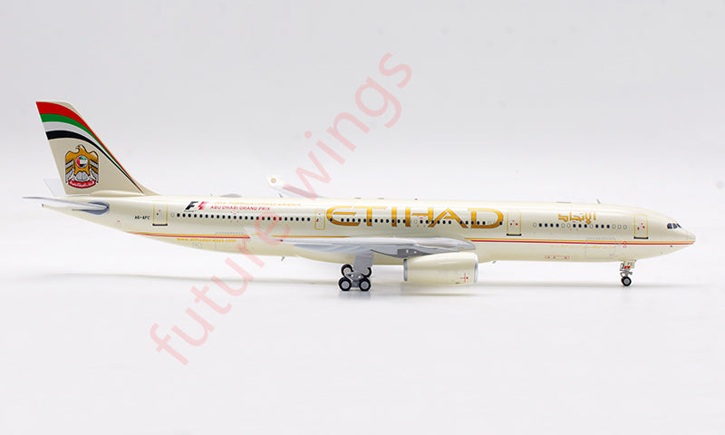 1:200 InFlight200 Etihad Airways A330-300 A6-AFC F1 Aircraft Model With Stand