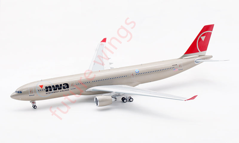 1:200 B-Models NWA Northwest Airlines A330-300 N806NW Aircraft Model With Stand