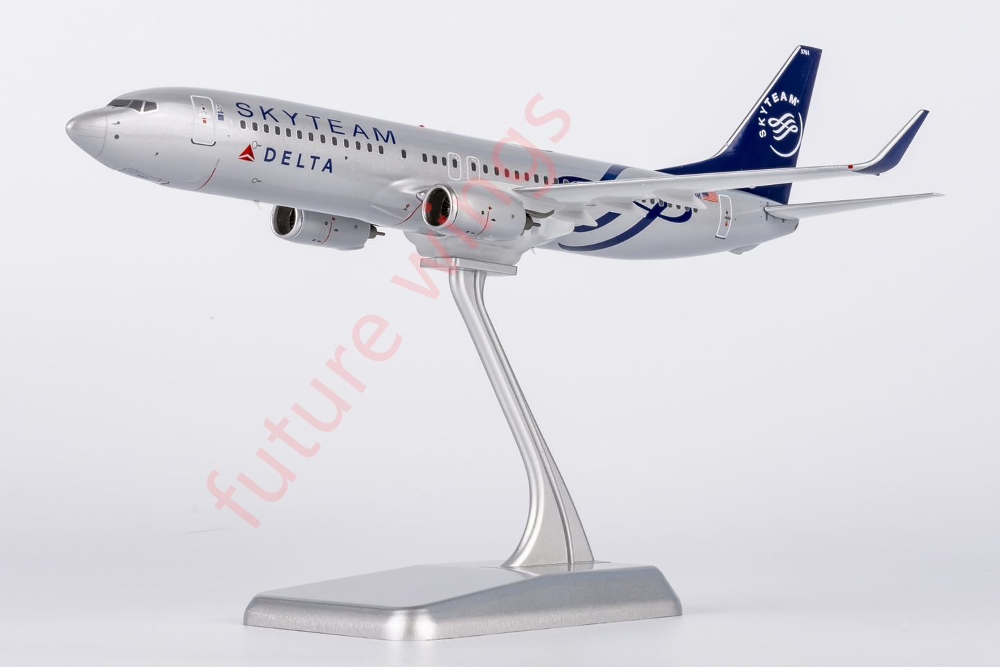 1:200 NG Models NG08015 Delta Airlines B737-800 N3761R "SKYTEAM"Aircraft Model With Stand