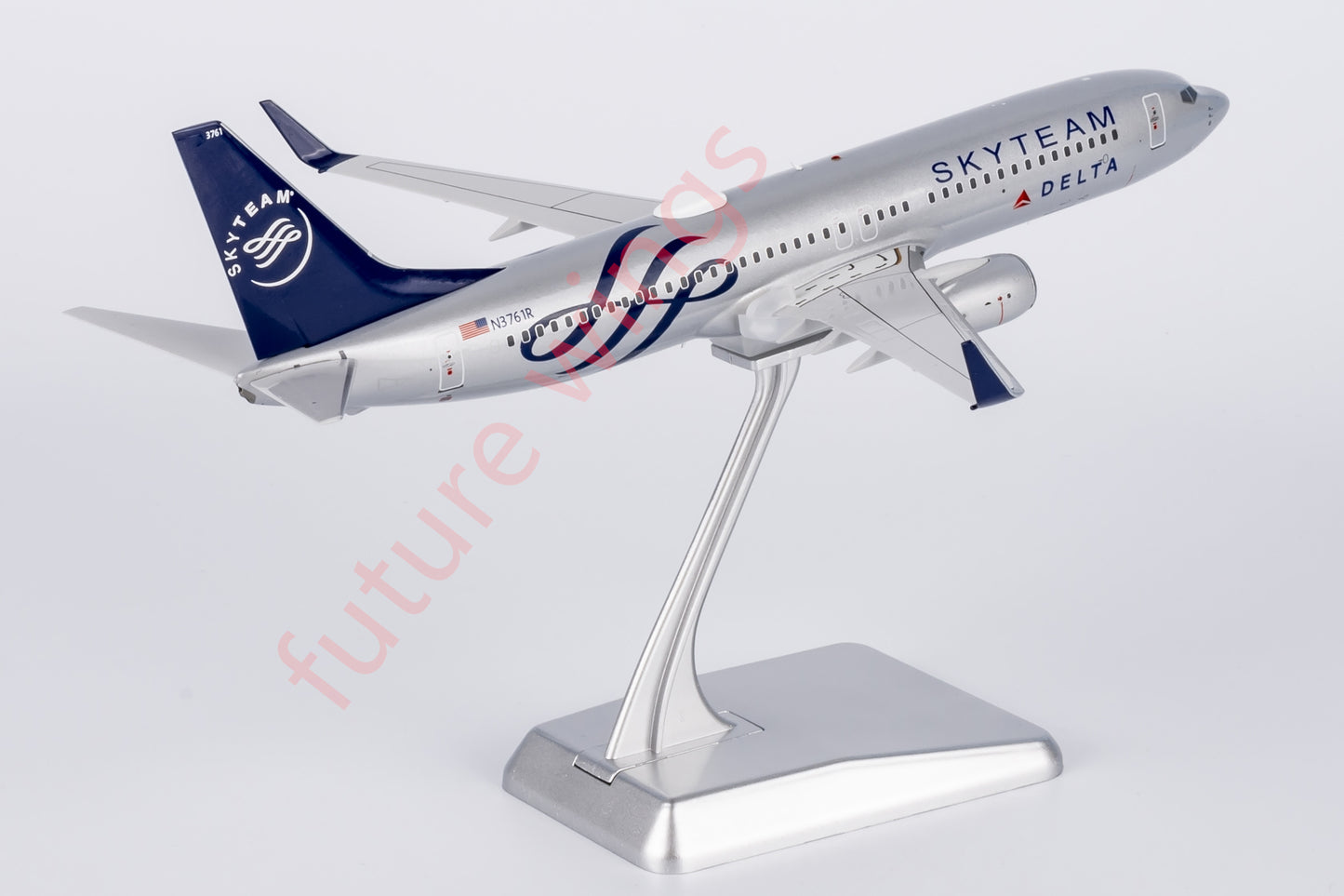 1:200 NG Models NG08015 Delta Airlines B737-800 N3761R "SKYTEAM"Aircraft Model With Stand