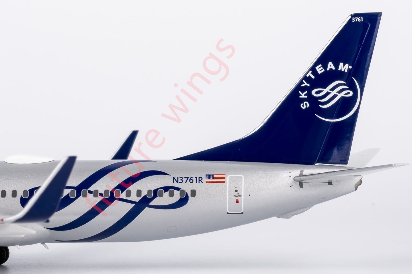 1:200 NG Models NG08015 Delta Airlines B737-800 N3761R "SKYTEAM"Aircraft Model With Stand