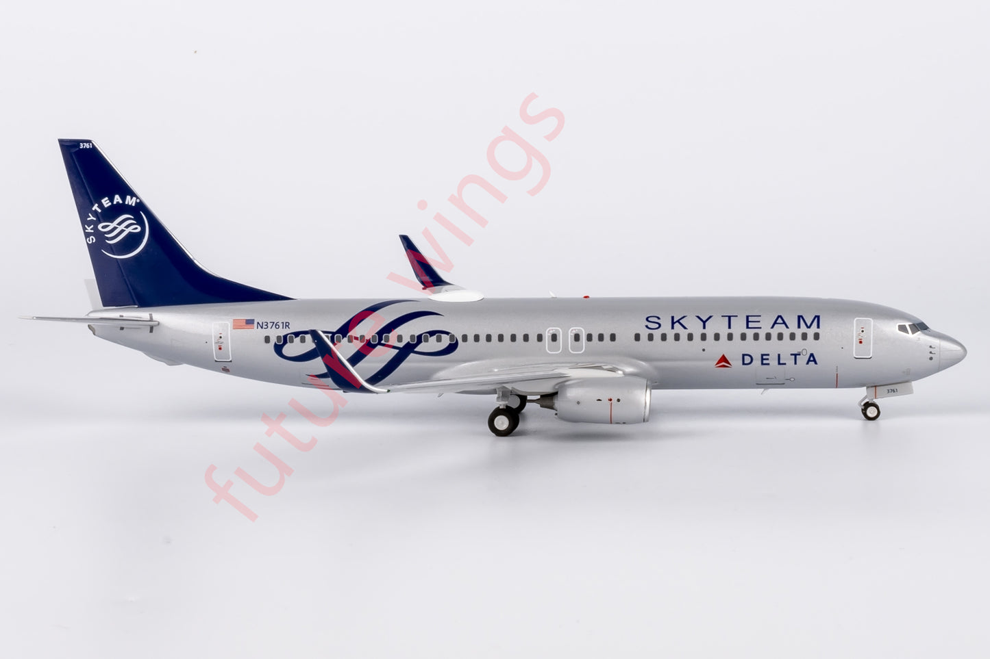 1:200 NG Models NG08015 Delta Airlines B737-800 N3761R "SKYTEAM"Aircraft Model With Stand