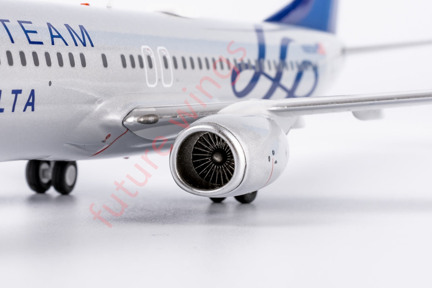 1:200 NG Models NG08013 Delta Airlines B737-800 N381DN "SKYTEAM"Aircraft Model With Stand