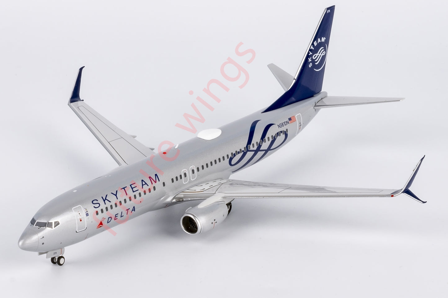 1:200 NG Models NG08013 Delta Airlines B737-800 N381DN "SKYTEAM"Aircraft Model With Stand