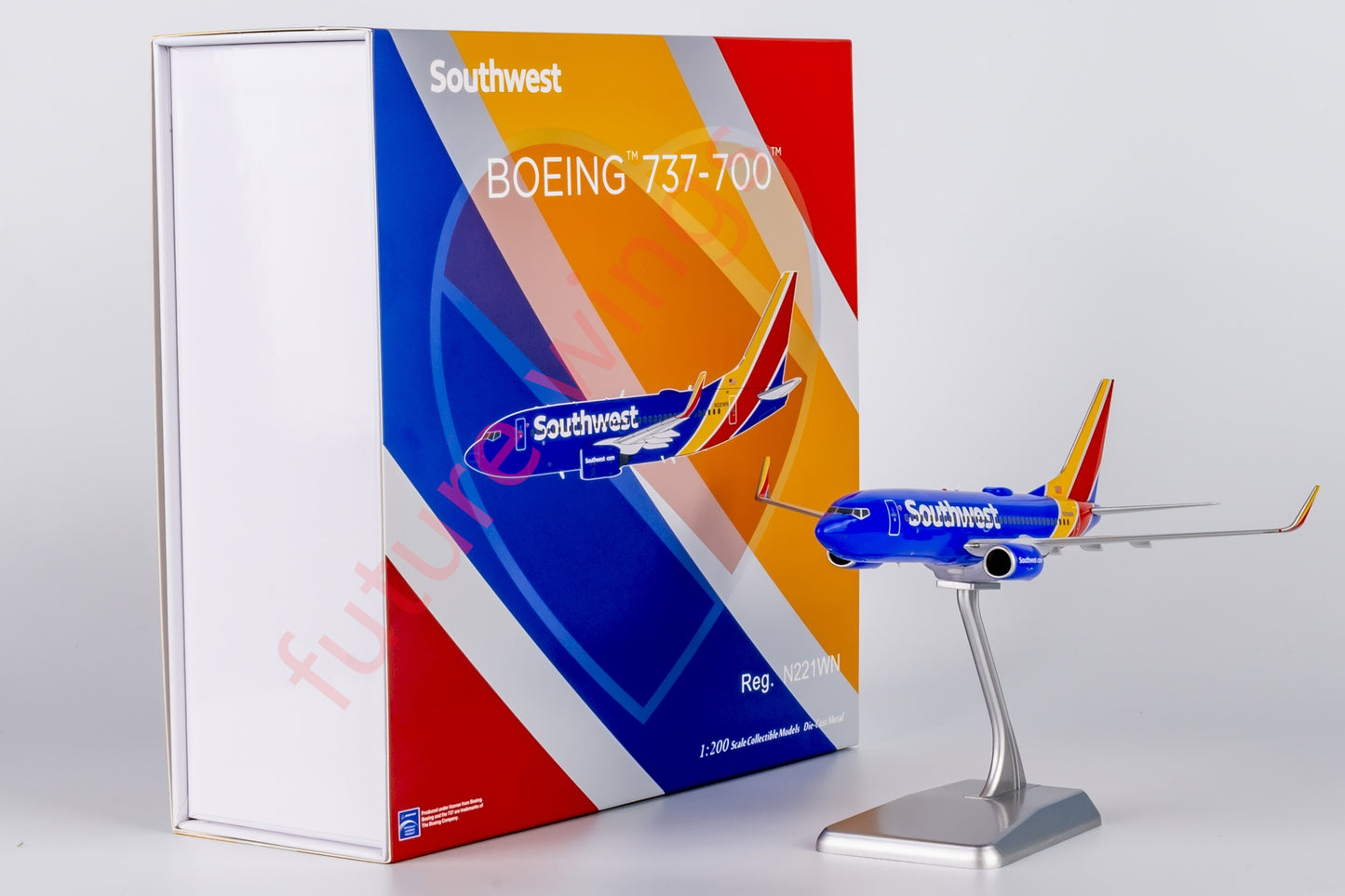 1:200 NG Models NG05006 Southwest Airlines  B737-700 N210WN Aircraft Model