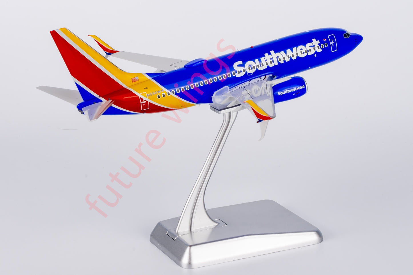 1:200 NG Models NG05005 Southwest Airlines B737-700 N556WN Aircraft Model