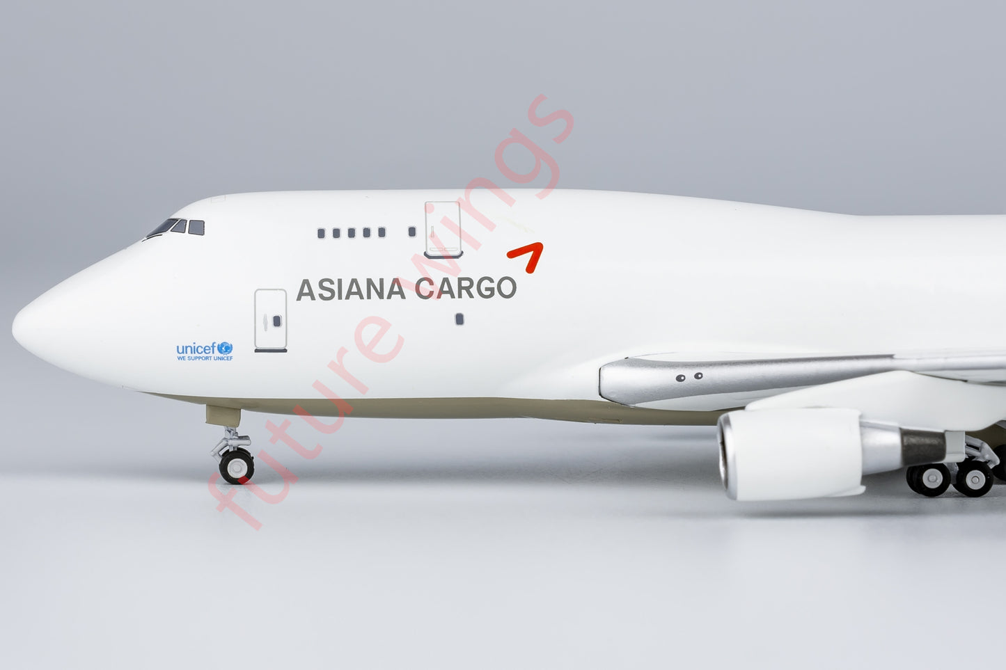 1:400 NG Lite AAR008 Asiana Cargo B747-400BDSF HL7421 Aircraft Model+Free Tractor