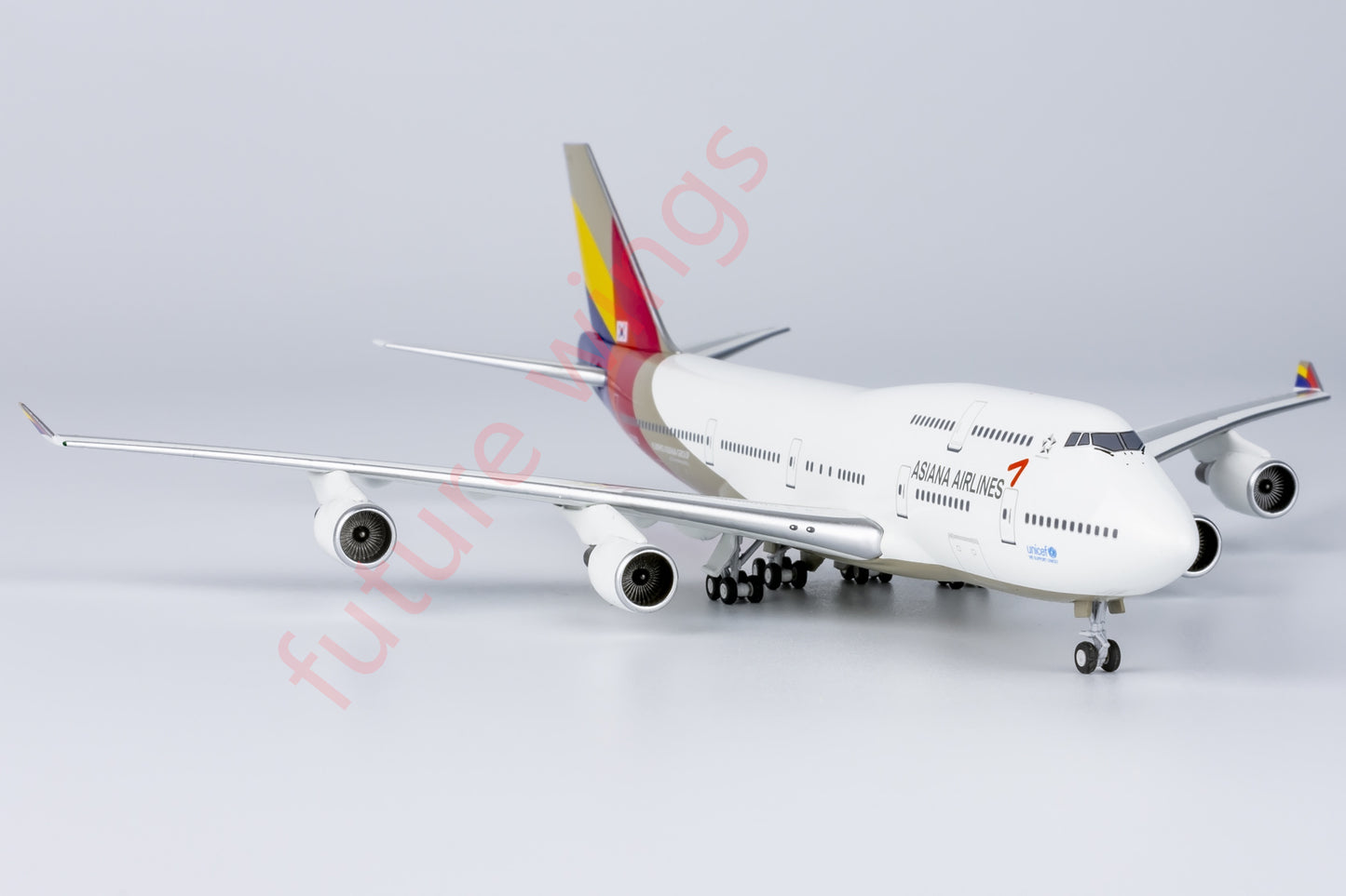 1:400 NG Lite AAR007 Asiana B747-400 HL7428 "Last Fright" Aircraft Model+Free Tractor