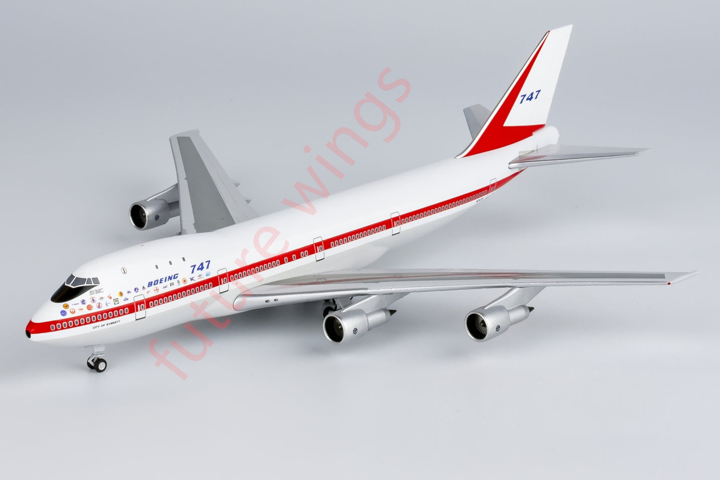 1:400 NG Lite BOE004 Boeing B747-100 N7470 "Museum Livery" Aircraft Model+Free Tractor