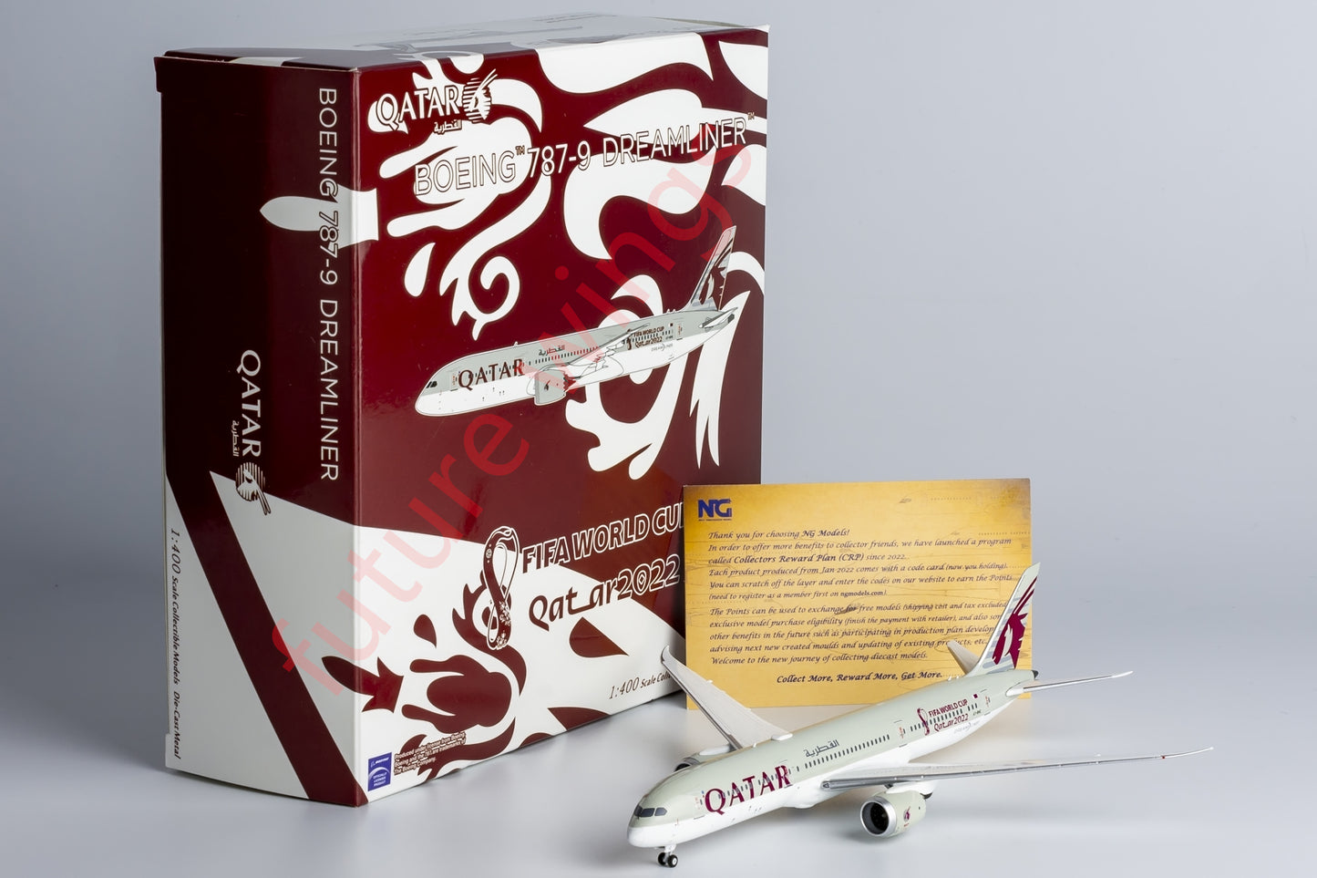 1:400 NG Models NG55098 Qatar Airways B787-9 A7-BHC Aircraft Model+Free Tractor