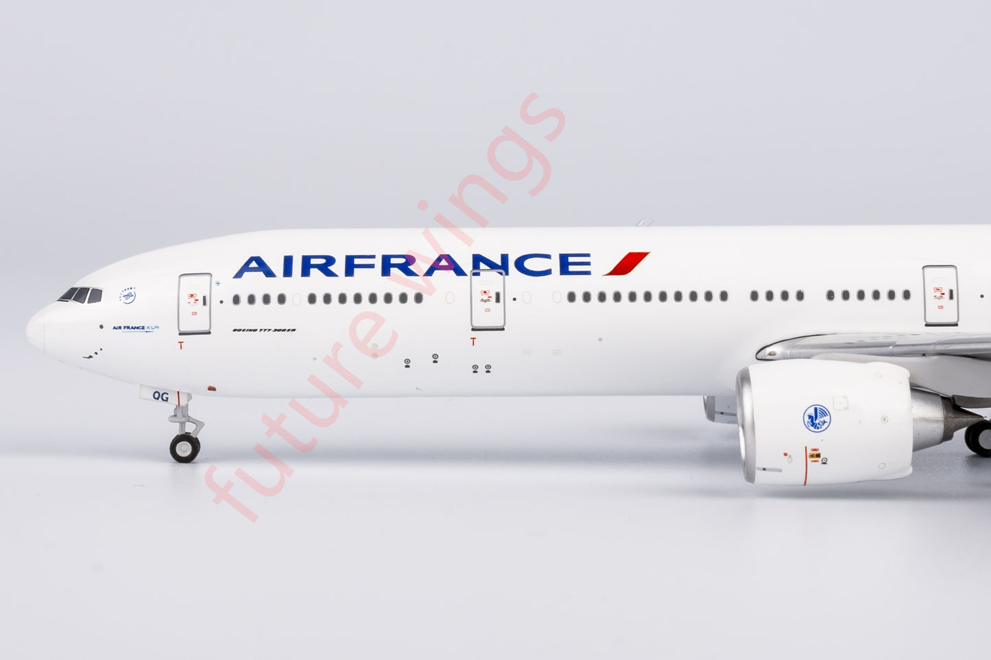 1:400 NG Models NG73055 Air France B777-300ER F-GSQG Aircraft Model+Free Tractor