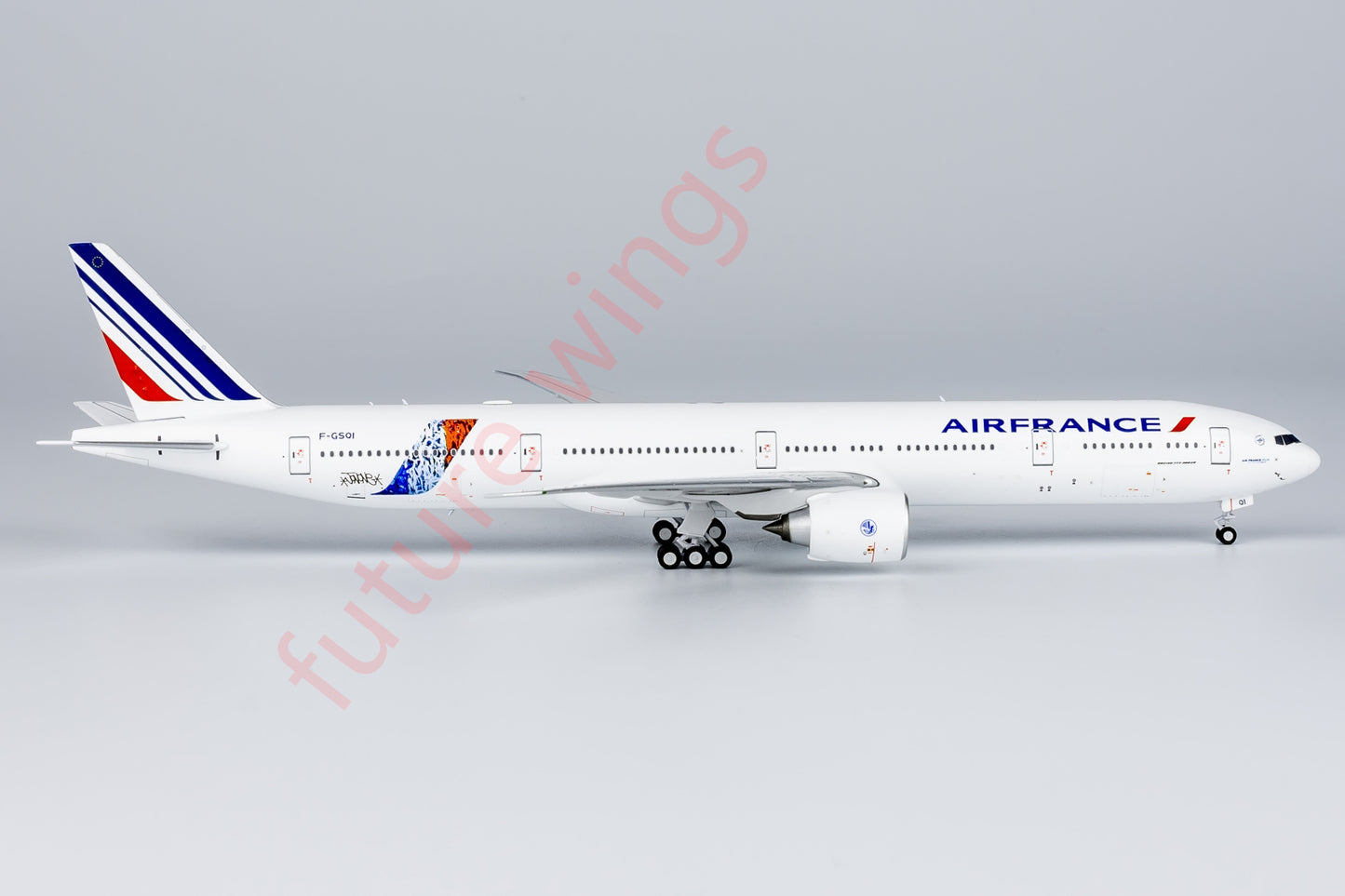 1:400 NG Models NG73052 Air France B777-300ER F-GSQI Aircraft Model+Free Tractor