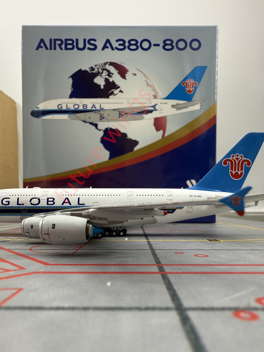 1:400 YY Wings Global Airlines A380 9H-GLOBL Aircraft Model+Tractor