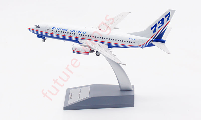 1:200 InFlight200 Boeing House Color B737-700 N737X Aircraft Model With Stand