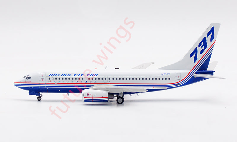 1:200 InFlight200 Boeing House Color B737-700 N737X Aircraft Model With Stand