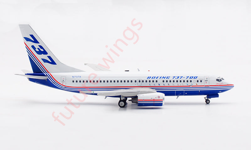 1:200 InFlight200 Boeing House Color B737-700 N737X Aircraft Model With Stand