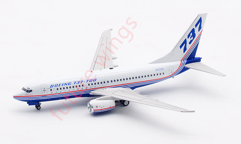 1:200 InFlight200 Boeing House Color B737-700 N737X Aircraft Model With Stand