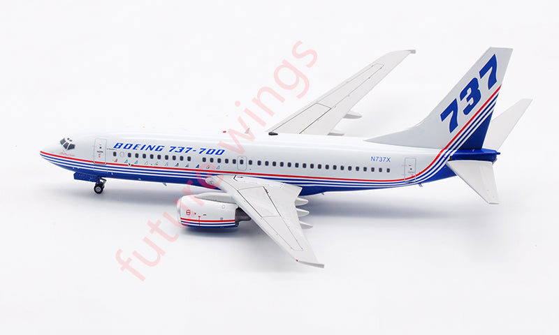 1:200 InFlight200 Boeing House Color B737-700 N737X Aircraft Model With Stand