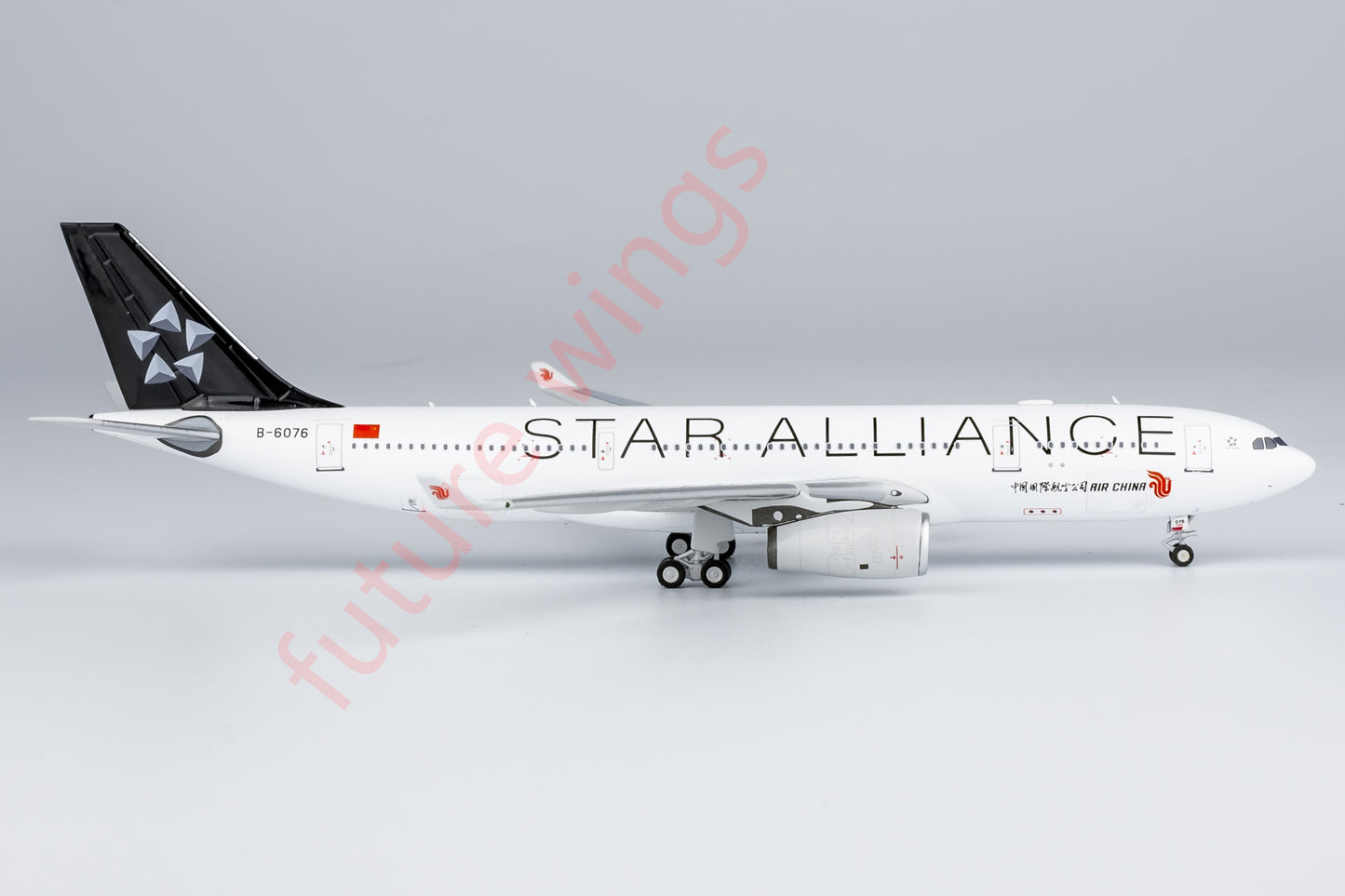 1:400 NG Models NG61083 Air China A330-200 B-6076 "STAR ALLIANCE"Aircraft Model+Free Tractor