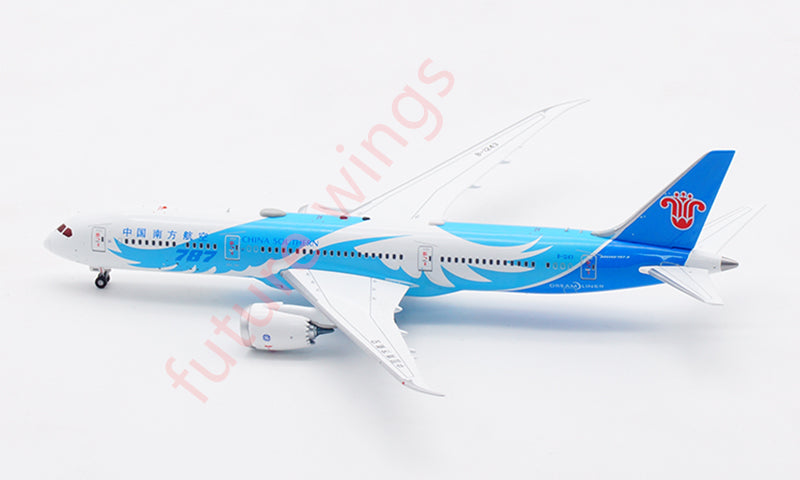 1:400 Aviation400 China Southern Airlines B787-9 B-1243 Aircraft Model Free Tractor+Stand