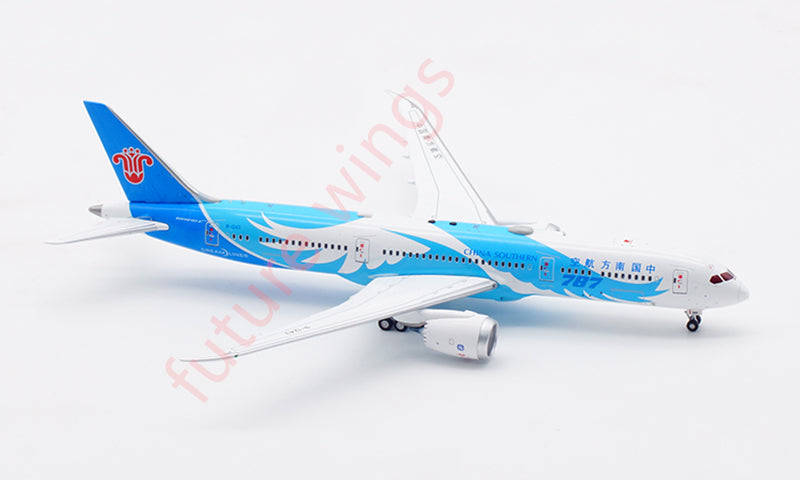 1:400 Aviation400 China Southern Airlines B787-9 B-1243 Aircraft Model Free Tractor+Stand