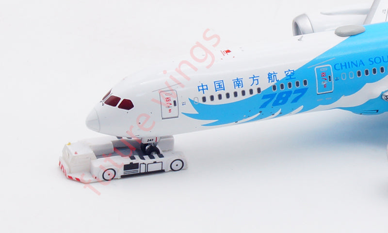 1:400 Aviation400 China Southern Airlines B787-9 B-1243 Aircraft Model Free Tractor+Stand