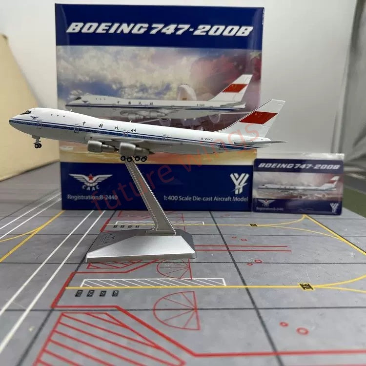 1:400 YY Wings Civil Aviation of China CAAC B747-200B B-2440+Free Tractor