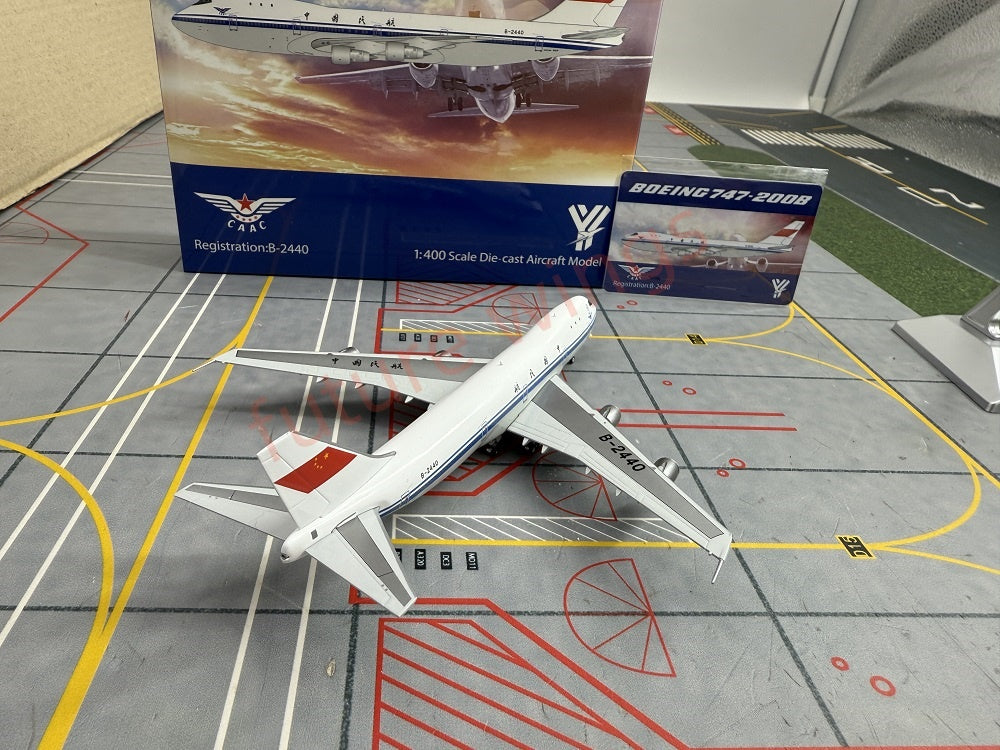 1:400 YY Wings Civil Aviation of China CAAC B747-200B B-2440+Free Tractor