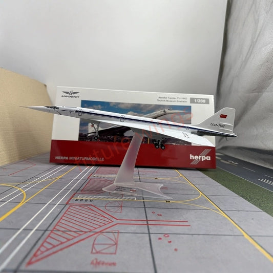 1:200 Herpa Wings 556323-001 Aeroflot TU-144 CCCP-77112 Diecast Aircraft Model