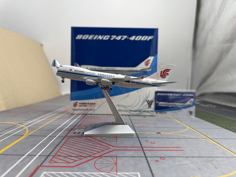 1:400 YY Wings Air China Cargo B747-400F/B747-200F Aircraft Model+Tractor