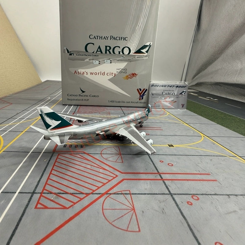 1:400 YY Wings Cathay Pacific Cargo B747-400F B-HUP Free Tractor +Stand