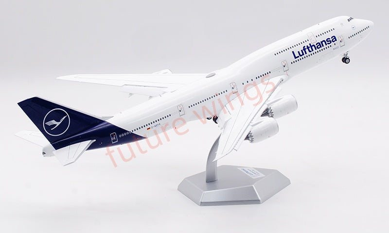 1:200 SQ Wings Lufthansa Airlines B747-8 D-ABYA Diecast Aircraft Model