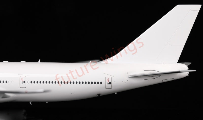 1:200 SQ Wings Boeing B787-9 Blank Diecast Aircraft Model