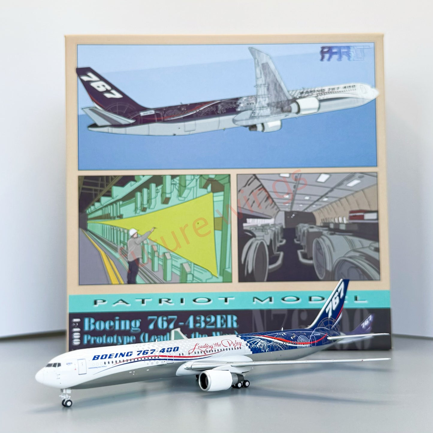 1:400 Patriot Boeing B767-400 N76400 Diecast Aircraft Model+Free Tractor