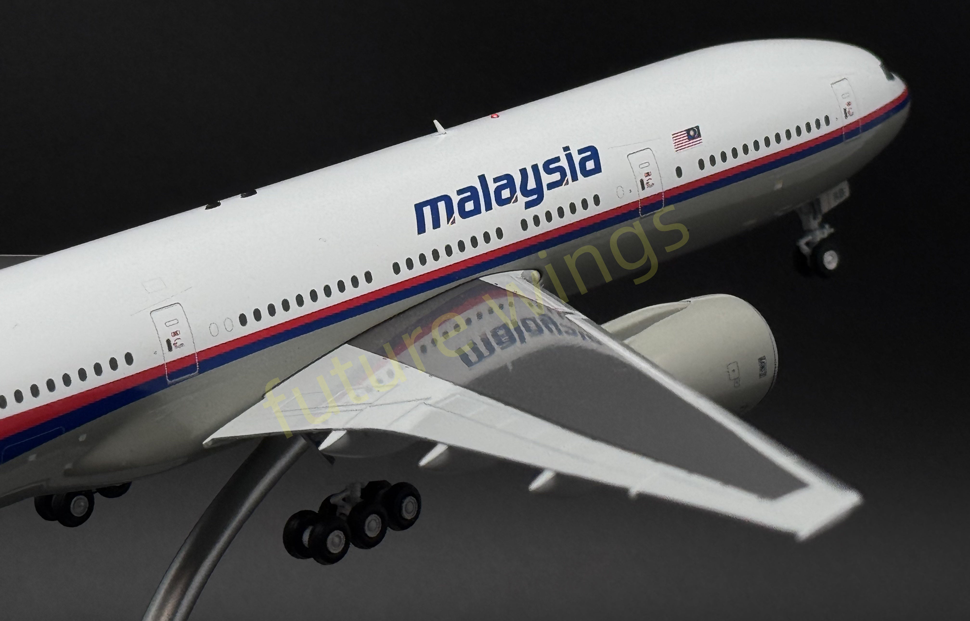 1:200 JC Wings* Malaysia Airlines B777-200ER 9M-MRB Diecast