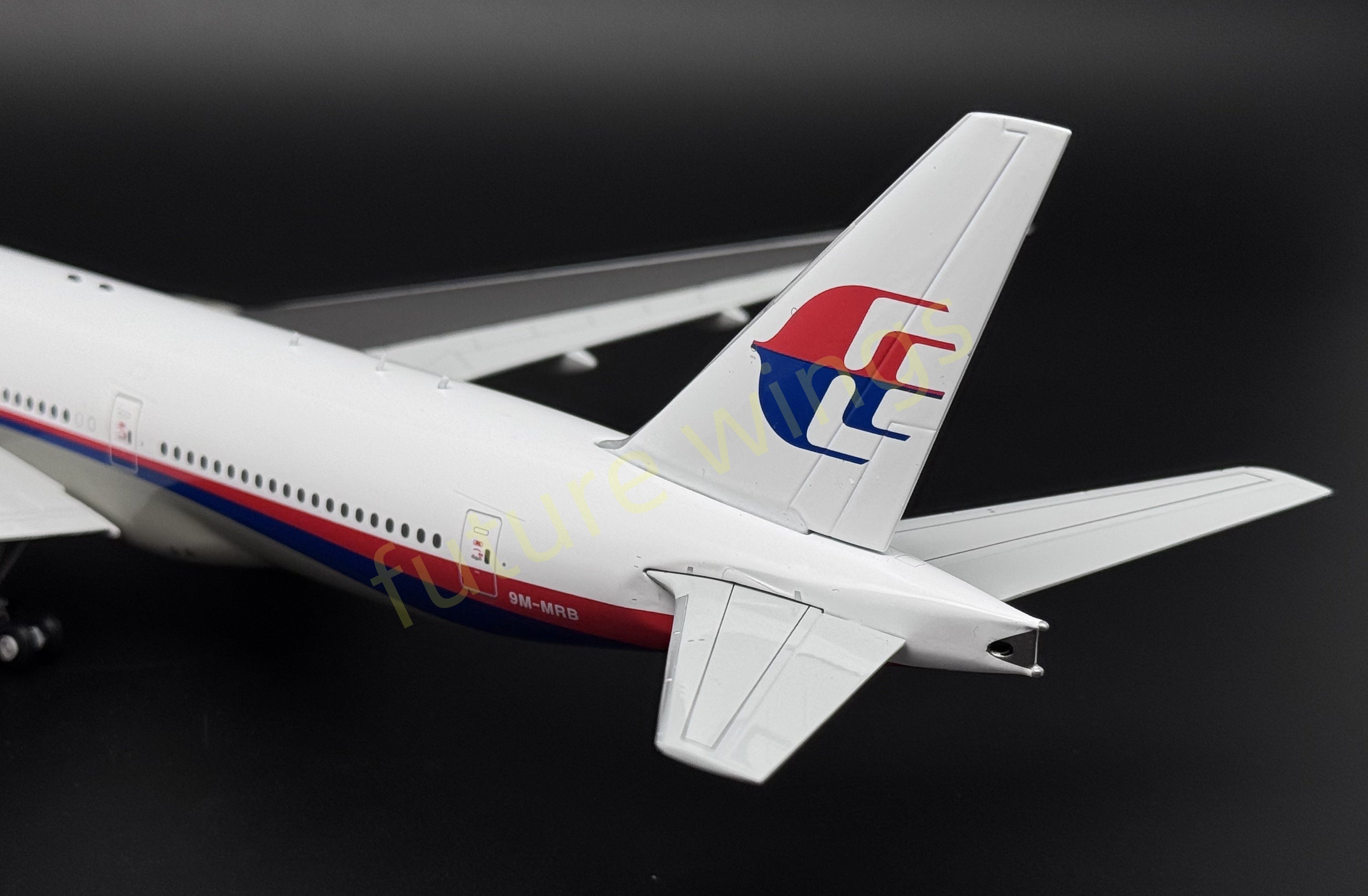 1:200 JC Wings* Malaysia Airlines B777-200ER 9M-MRB Diecast