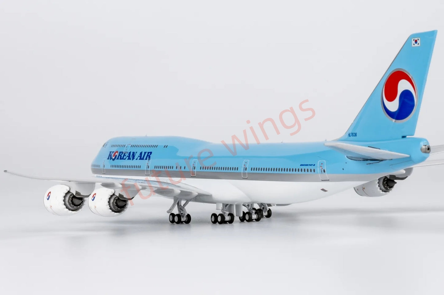 1:400 NG Models NG78039 Korean Air B747-8 HL7636 Aircraft Model+Free Tractor