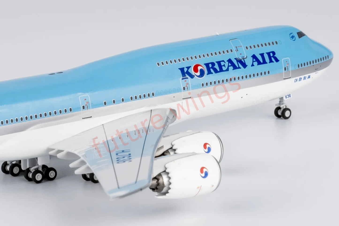 1:400 NG Models NG78039 Korean Air B747-8 HL7636 Aircraft Model+Free Tractor