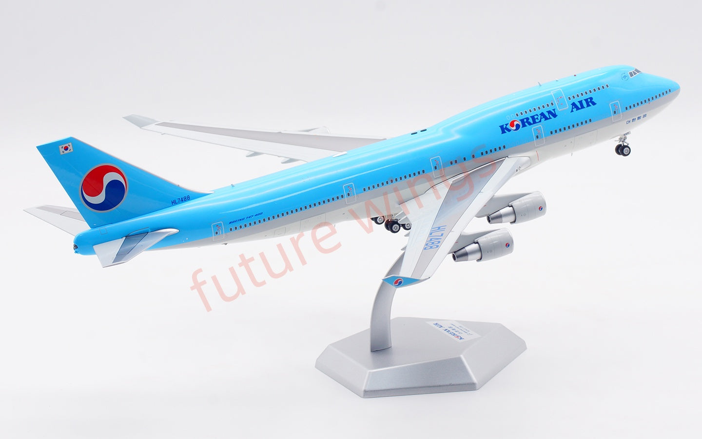 1:200 SQ Wings Korean Air B747-400 HL7488 Diecast Aircraft Model