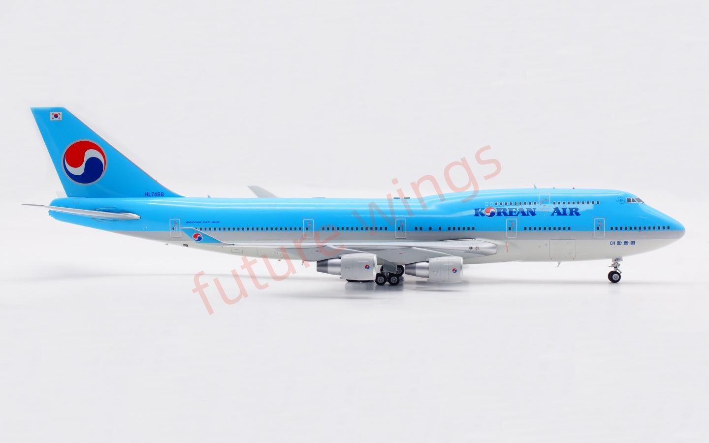 1:200 SQ Wings Korean Air B747-400 HL7488 Diecast Aircraft Model